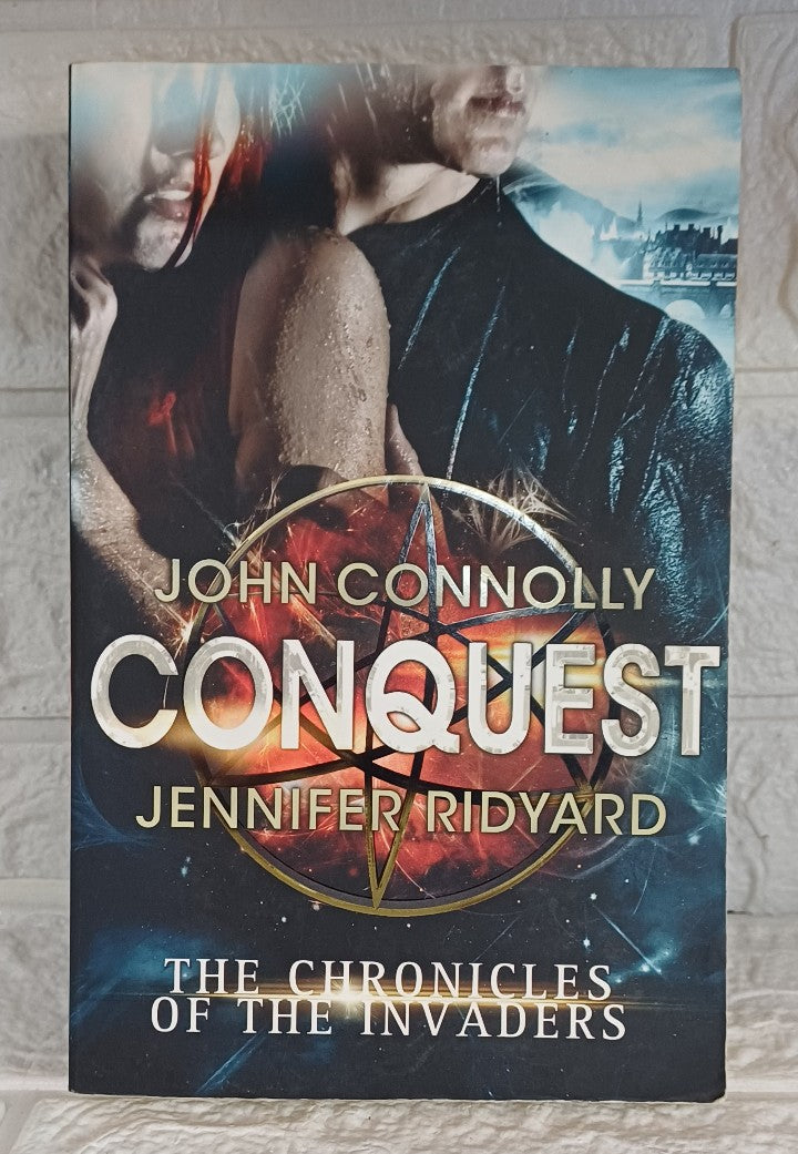 Front Cover Of Conquest (The Chronicles of the Invaders, #1) (John Connolly)