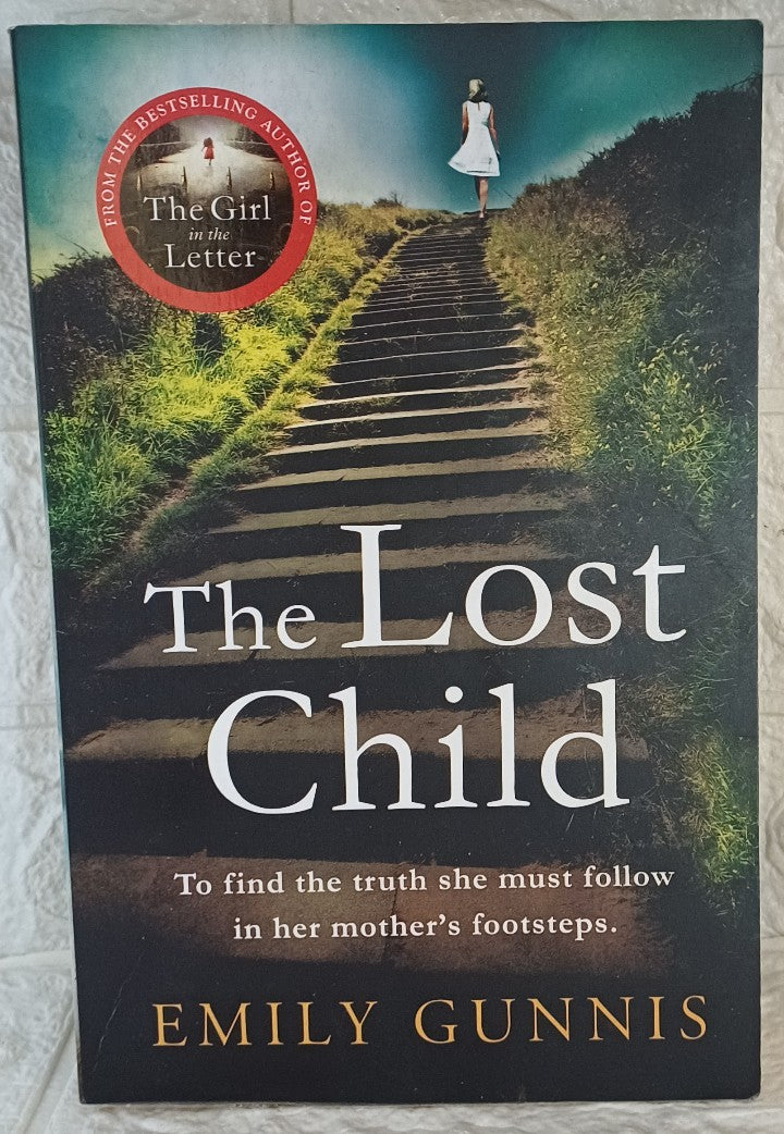 Front Cover Of The Lost Child (Emily Gunnis)