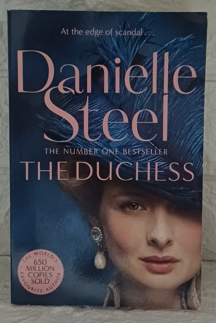 Front Cover Of The Duchess: A sparkling tale of a remarkable woman from the billion copy bestseller (Danielle Steel)