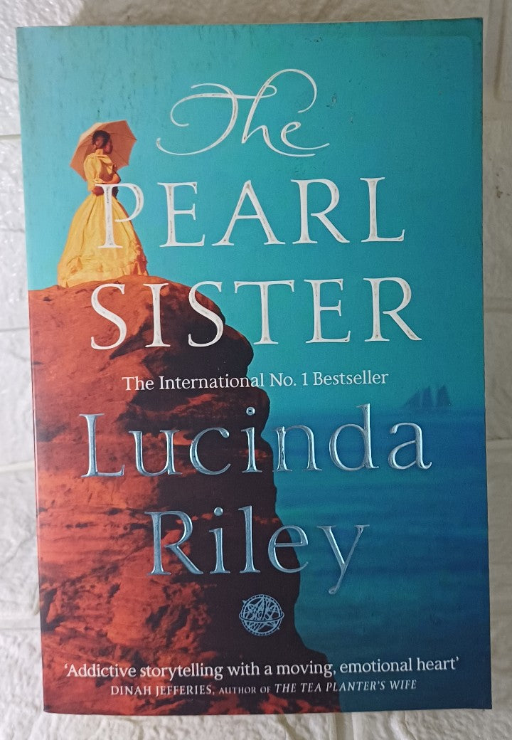 Front Cover Of The Pearl Sister (The Seven Sisters, #4) (Lucinda Riley)