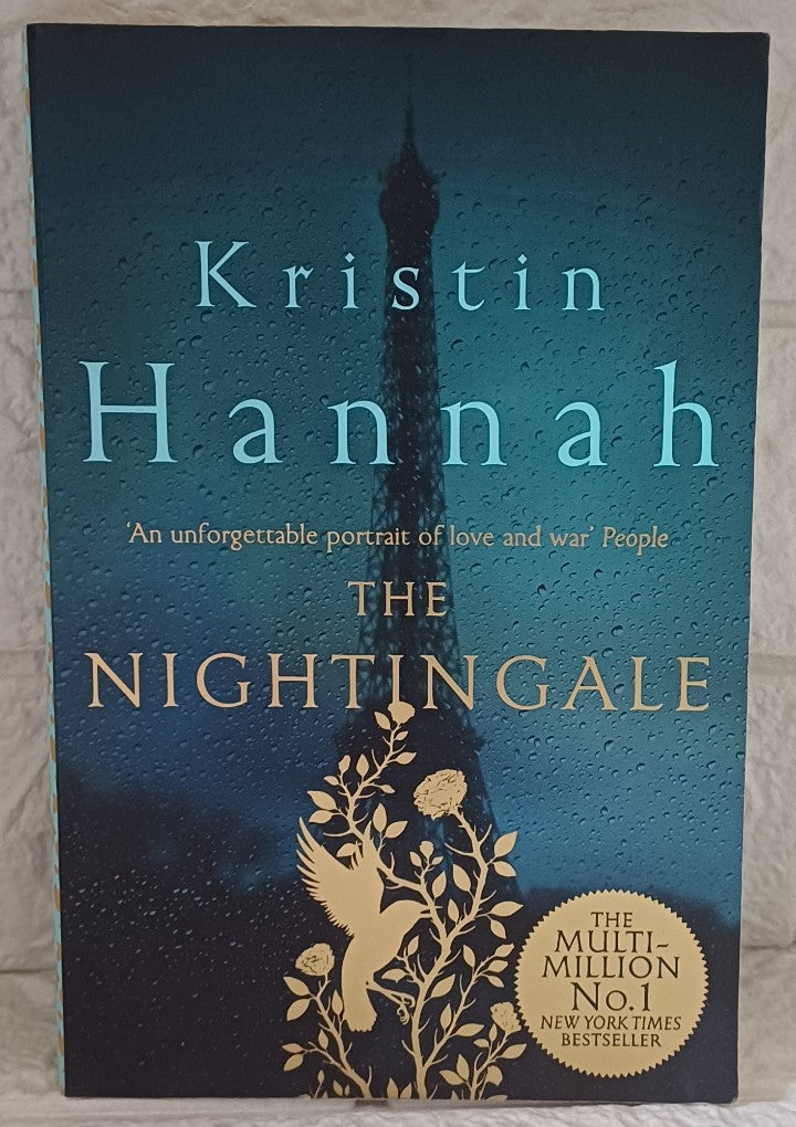 Front Cover Of The Nightingale (Kristin Hannah)