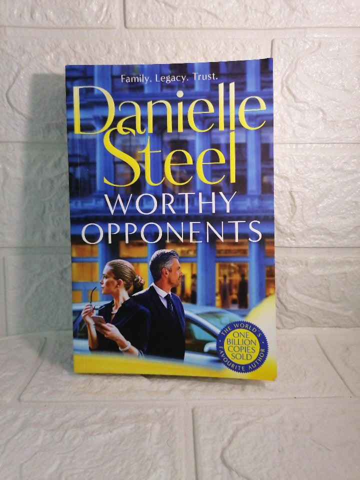 Front Cover Of Worthy Opponents (Danielle Steel )