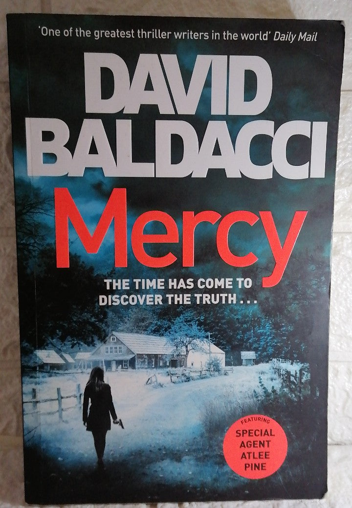 Front Cover Of Mercy (Atlee Pine, #4) (David Baldacci)