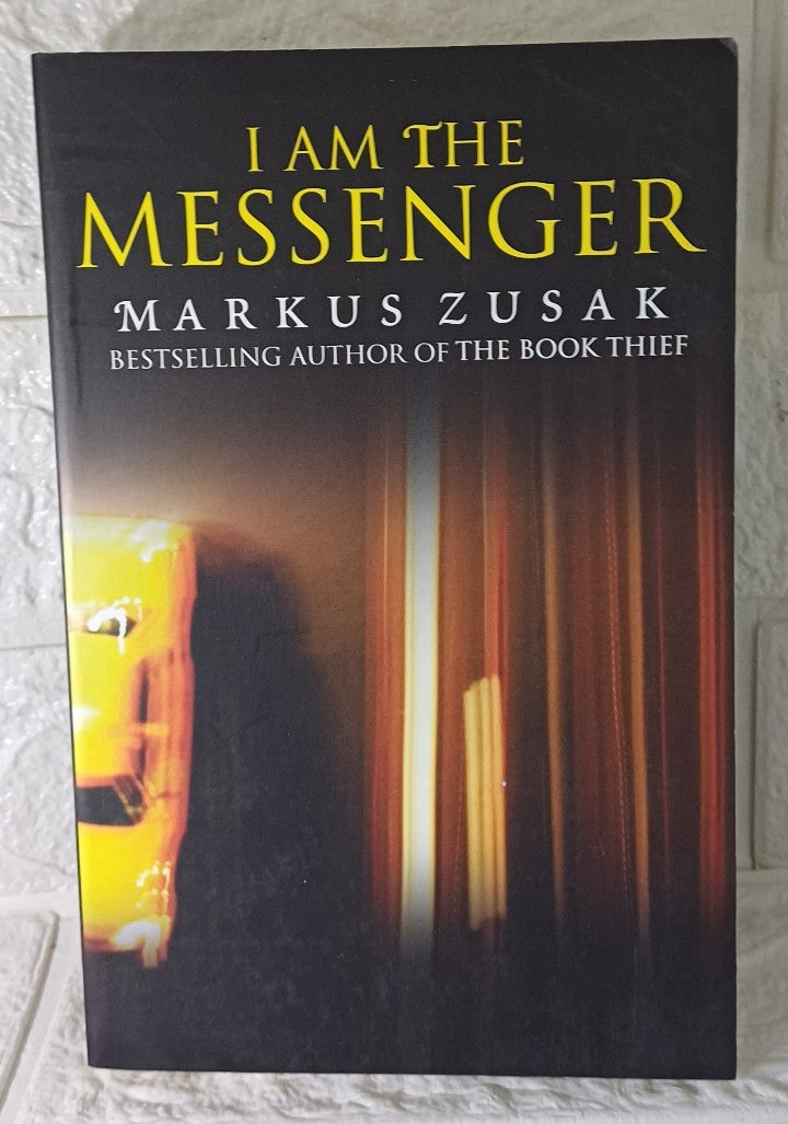 Front Cover Of I am the Messenger (Markus Zusak)