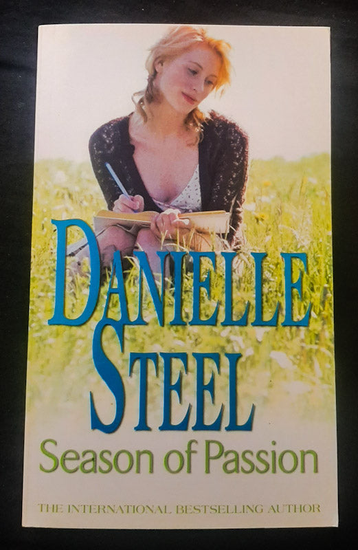 Front Cover Of Season Of Passion (Danielle Steel
)
