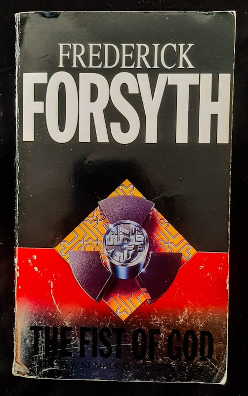 Front Cover Of The Fist Of God (Mike Martin #1) (Frederick Forsyth
)