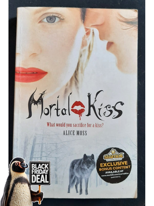 Mortal Kiss (Mortal Kiss #1) (Moss, Alice)