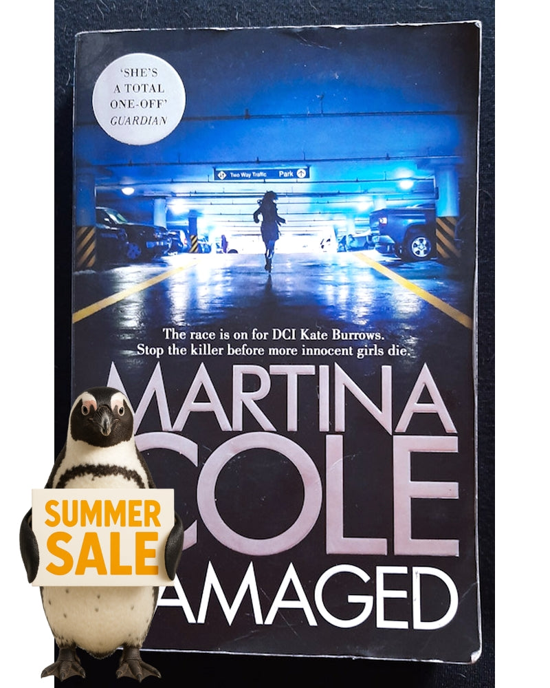 Front Cover Of Damaged (DI Kate Burrows #4) (Martina Cole)