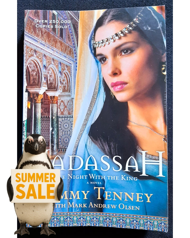 Front Cover Of Hadassah: One Night with the King (Hadassah #1) (Tommy Tenney)