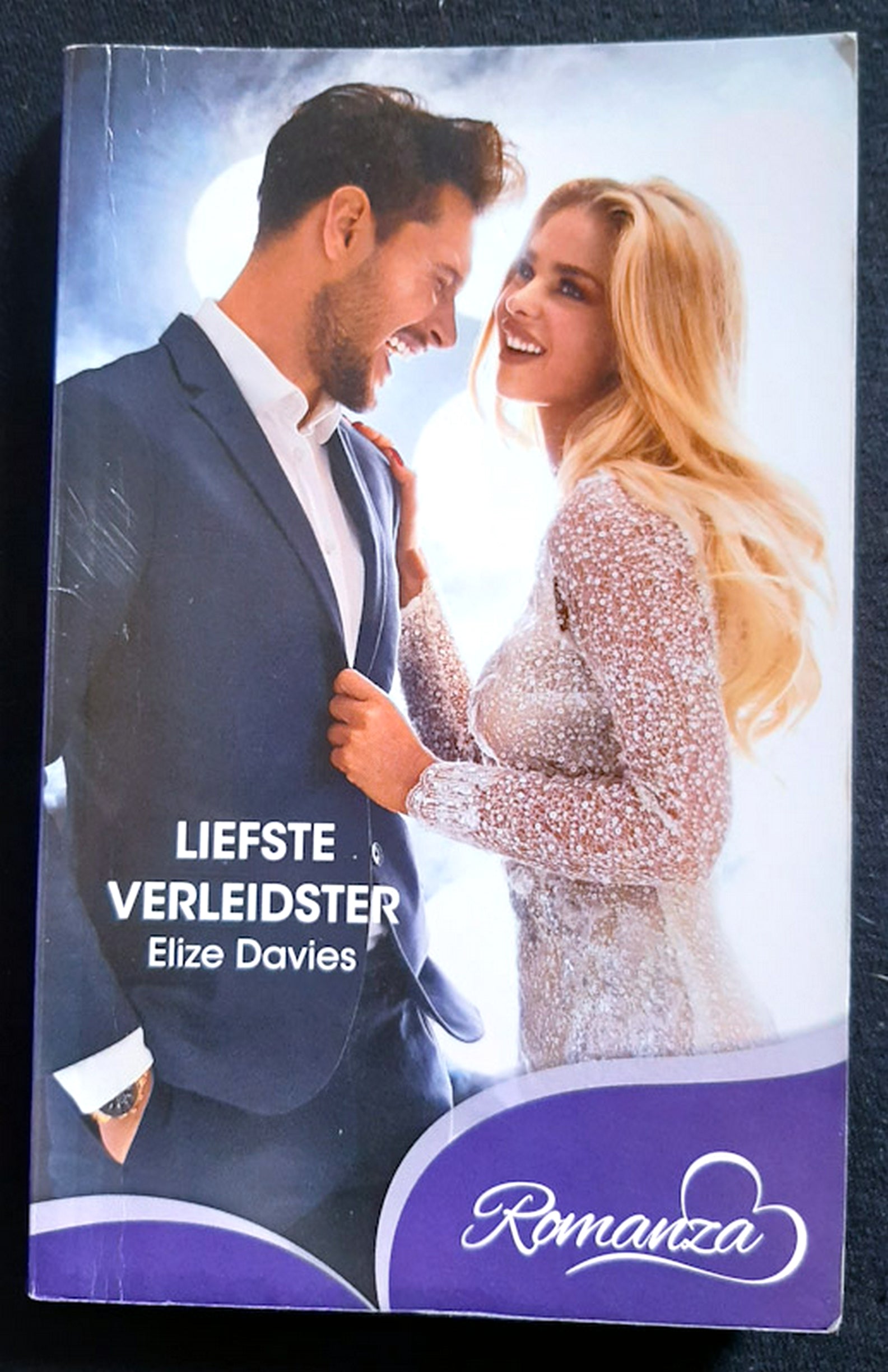 Front Cover Of Liefste verleidster (Elize Davies)
