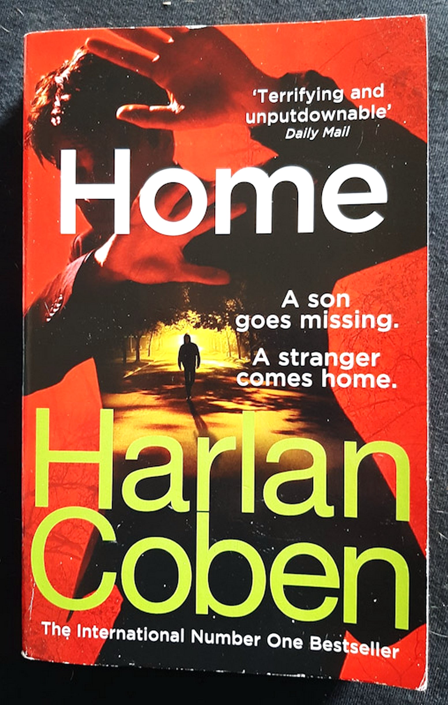 Front Cover Of Home (Myron Bolitar #11) (Harlan Coben)