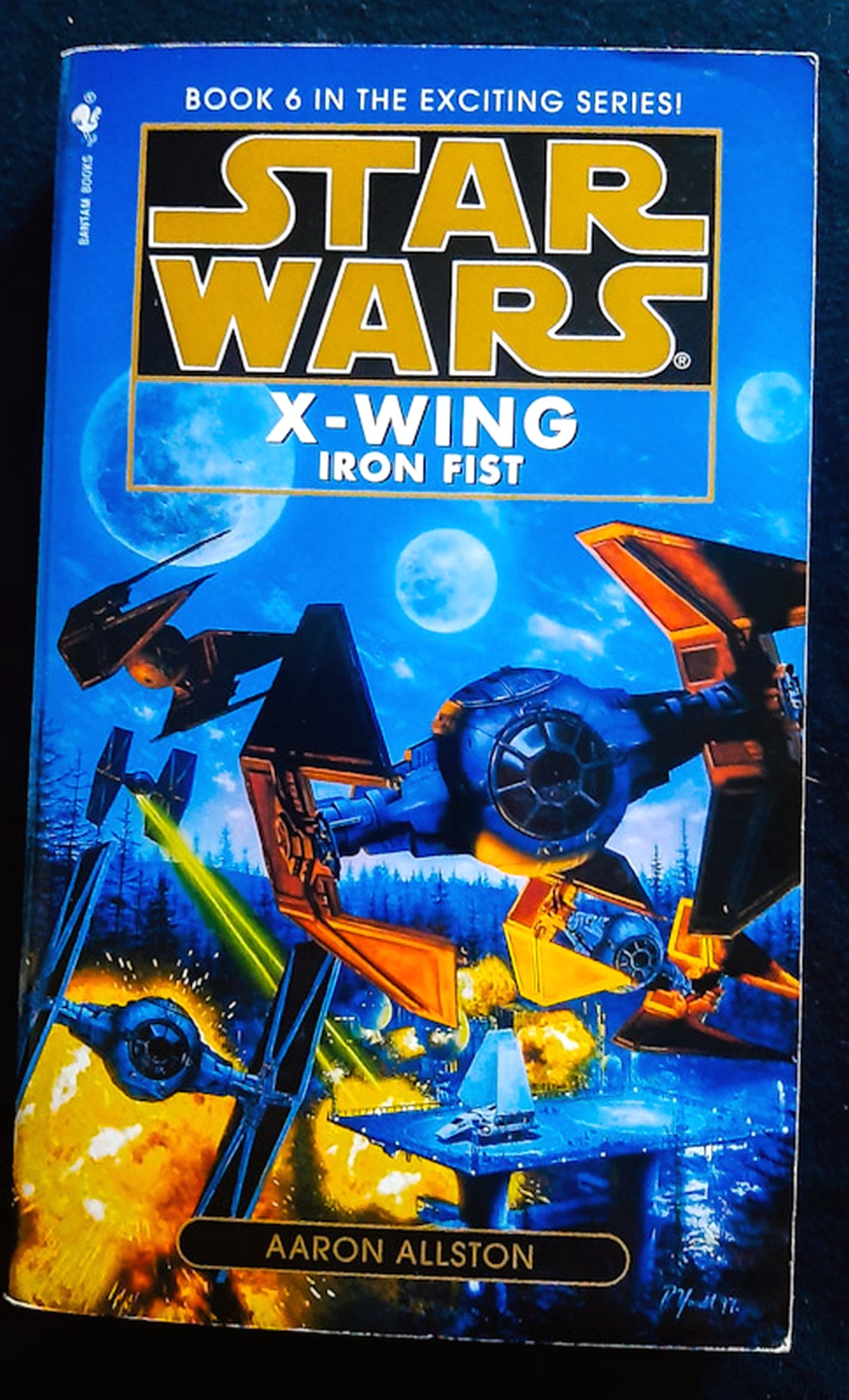 Front Cover Of Iron Fist: Star Wars Legends (Star Wars: X-Wing #6) (Aaron Allston)