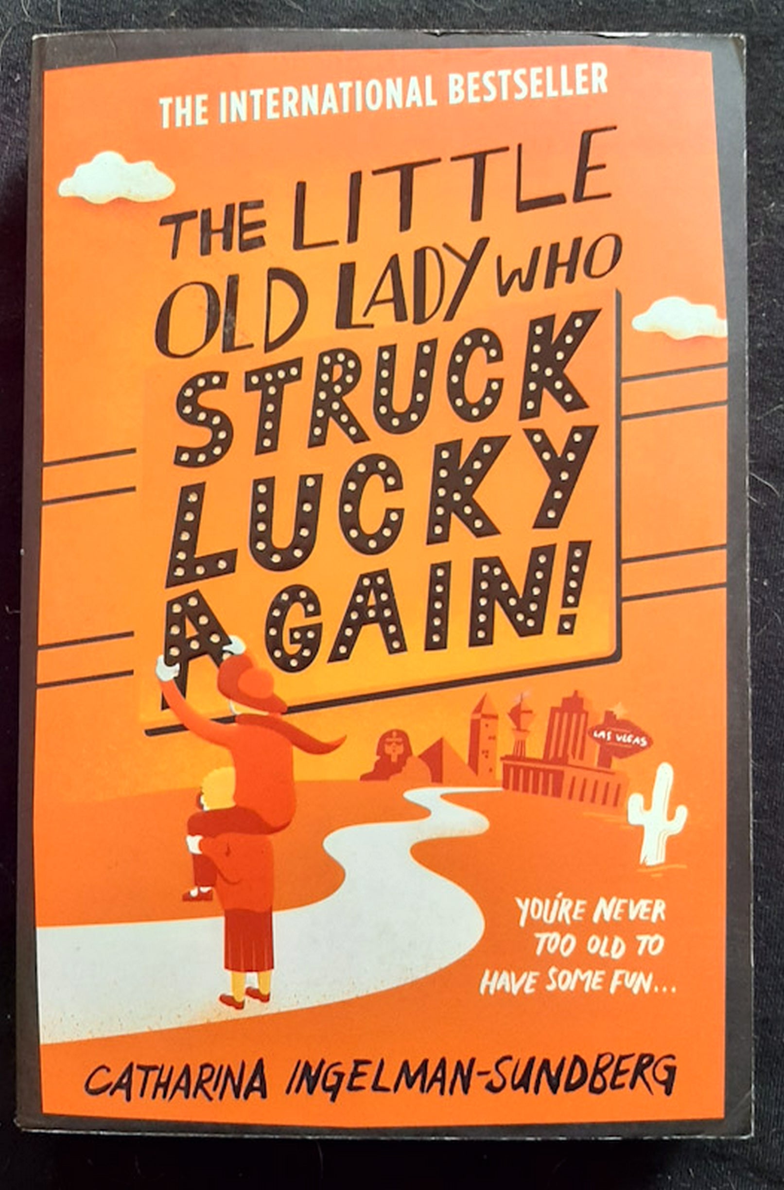 Front Cover Of The Little Old Lady Who Struck Lucky Again! (Pension������rsligan #2) (Catharina Ingelm