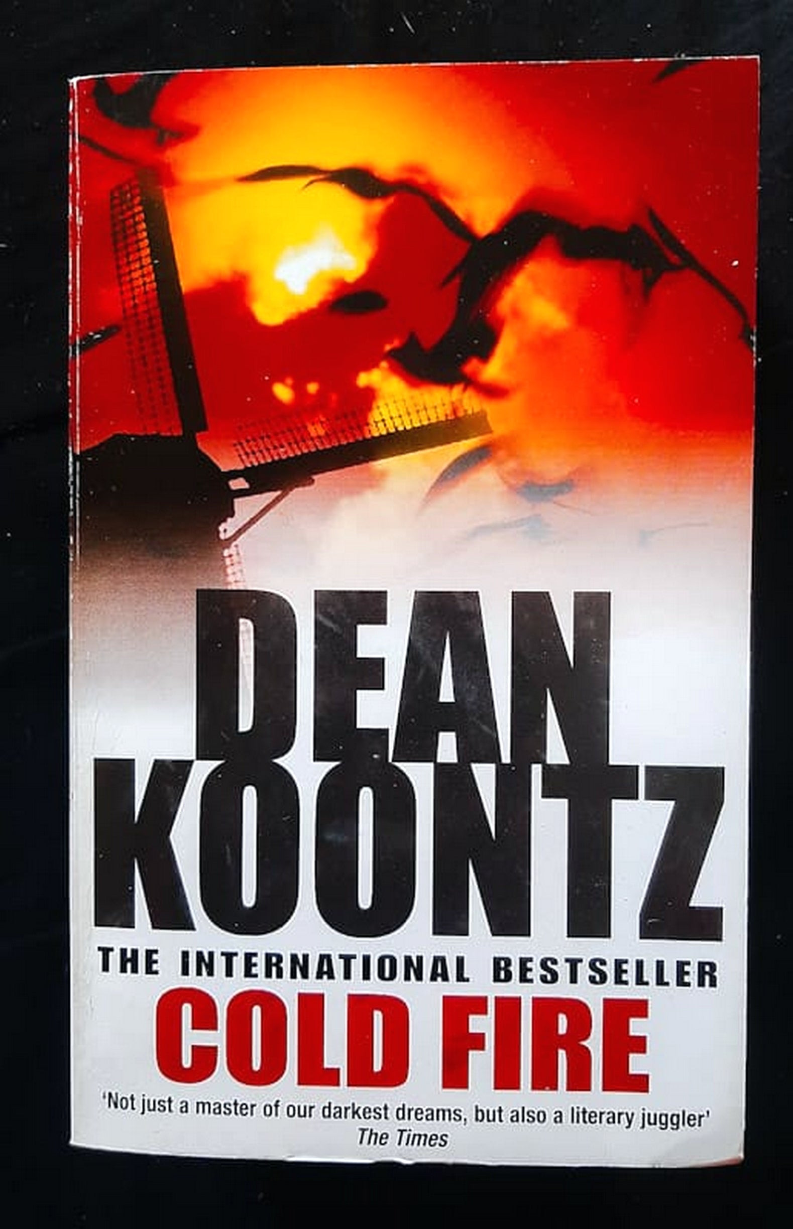 Front Cover Of Cold Fire (Dean Koontz)