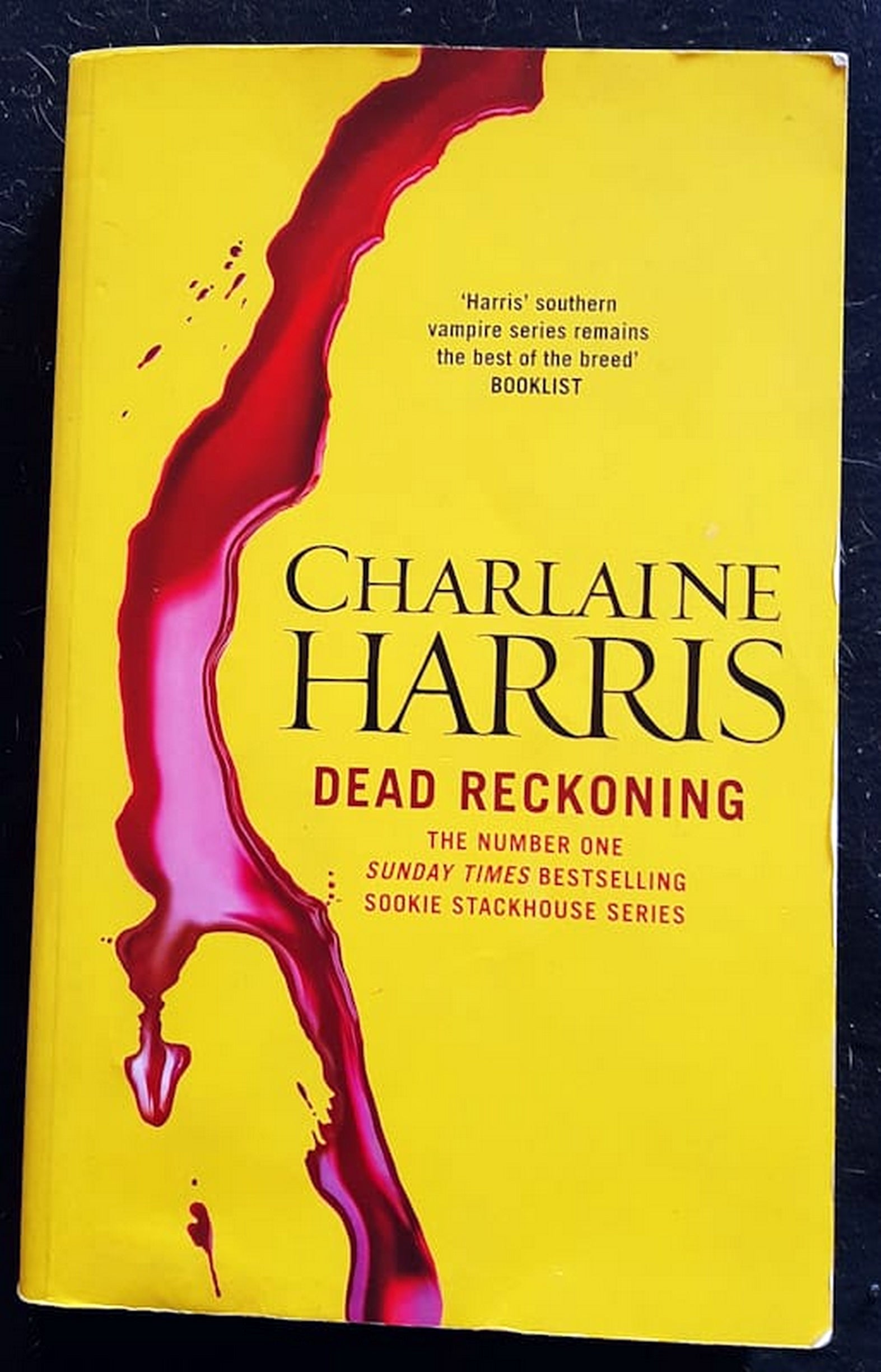 Front Cover Of Dead Reckoning (Sookie Stackhouse #11) (Charlaine Harris)