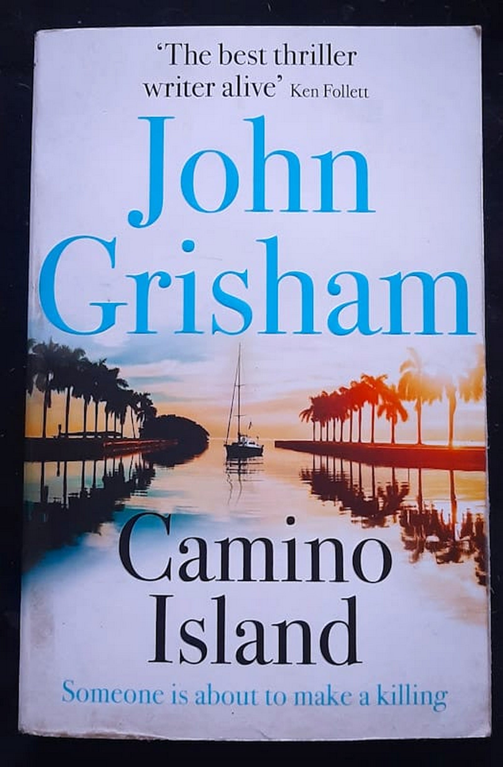 Front Cover Of Camino Island (Camino Island #1) (John Grisham)