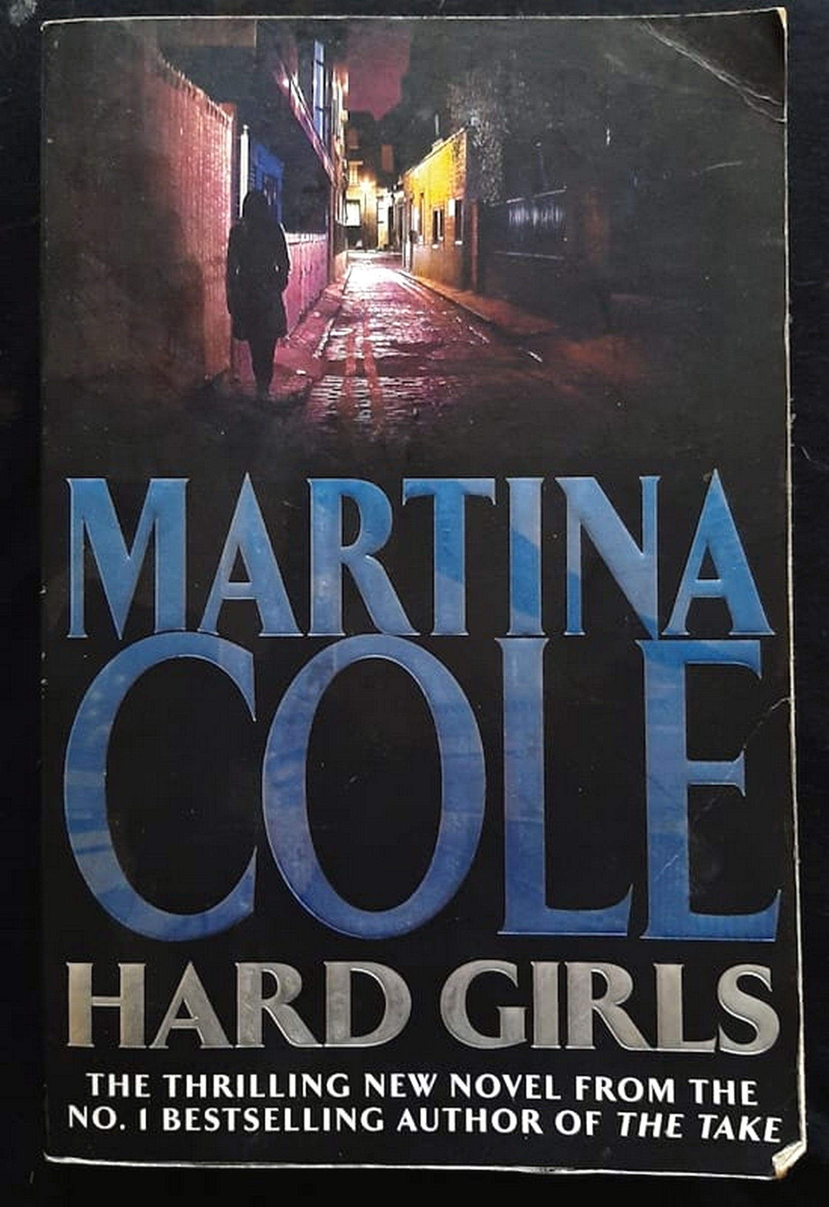 Front Cover Of Hard Girls (DI Kate Burrows #3) (Martina Cole)