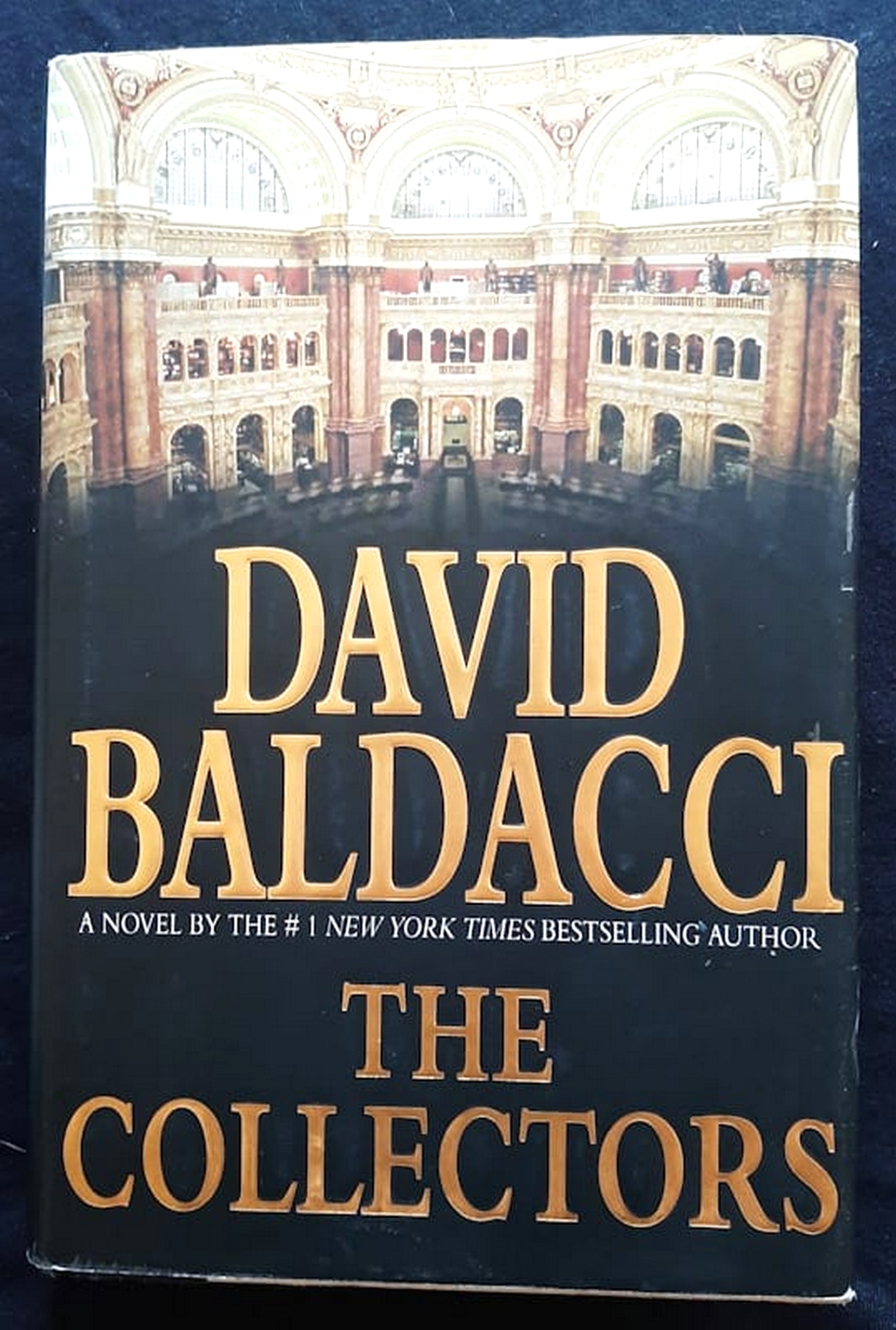 Front Cover Of The Collectors (The Camel Club #2) (David Baldacci)