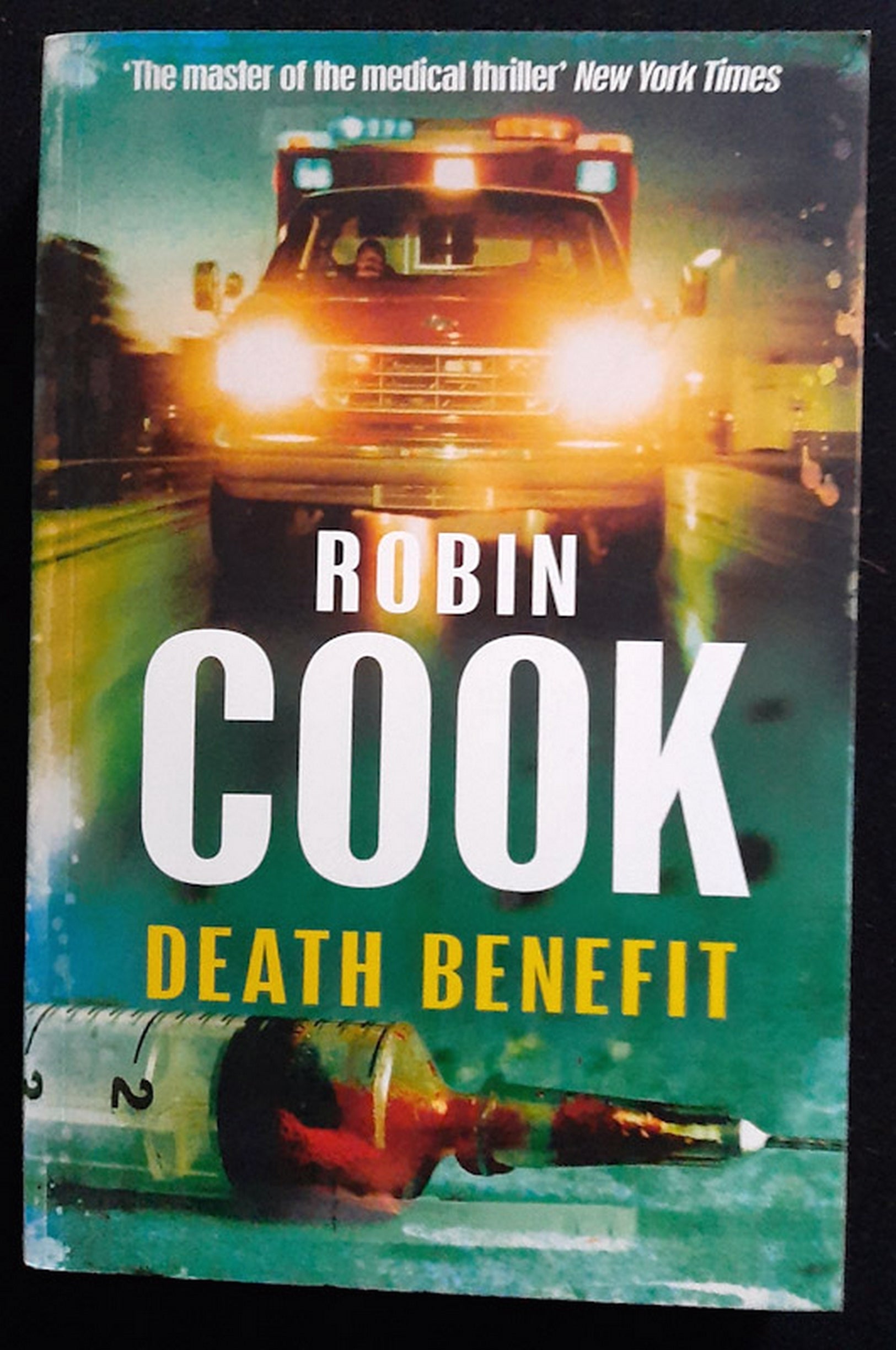 Front Cover Of Death Benefit (Pia Grazdani #1) (Robin Cook)