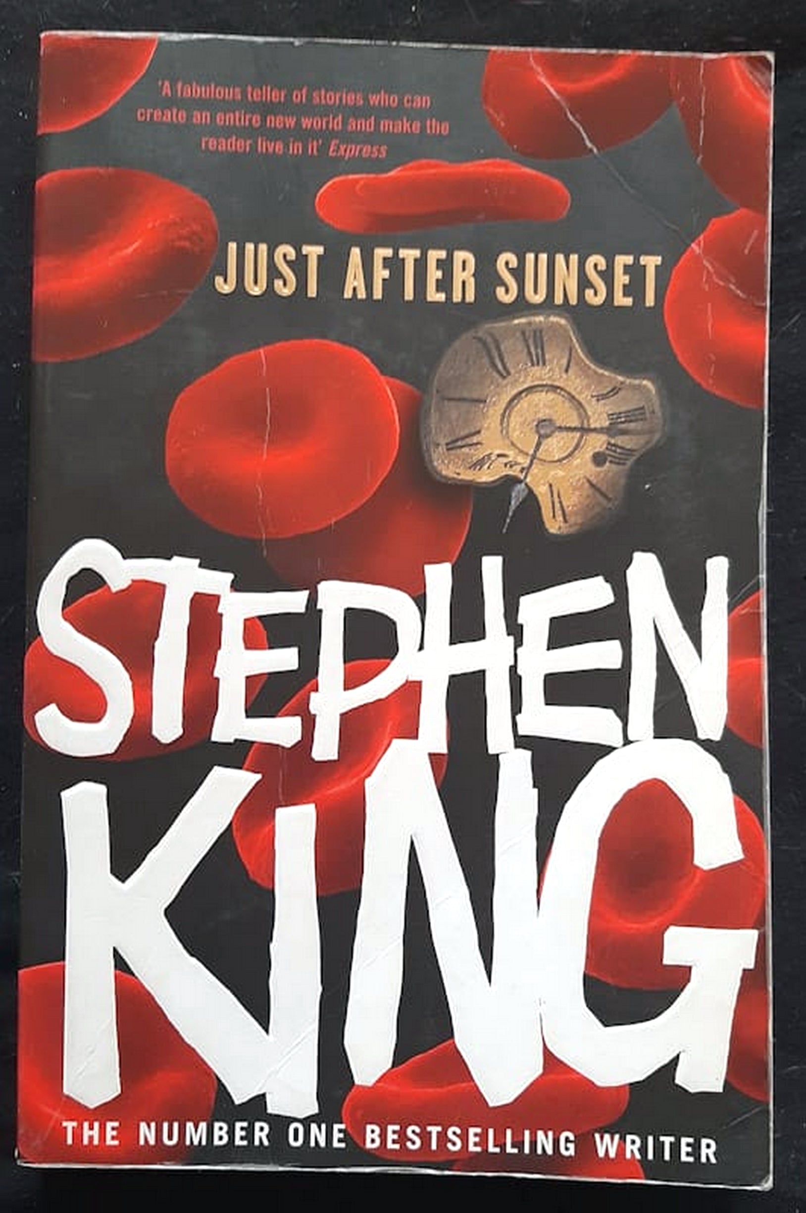 Front Cover Of Just After Sunset (Stephen King)