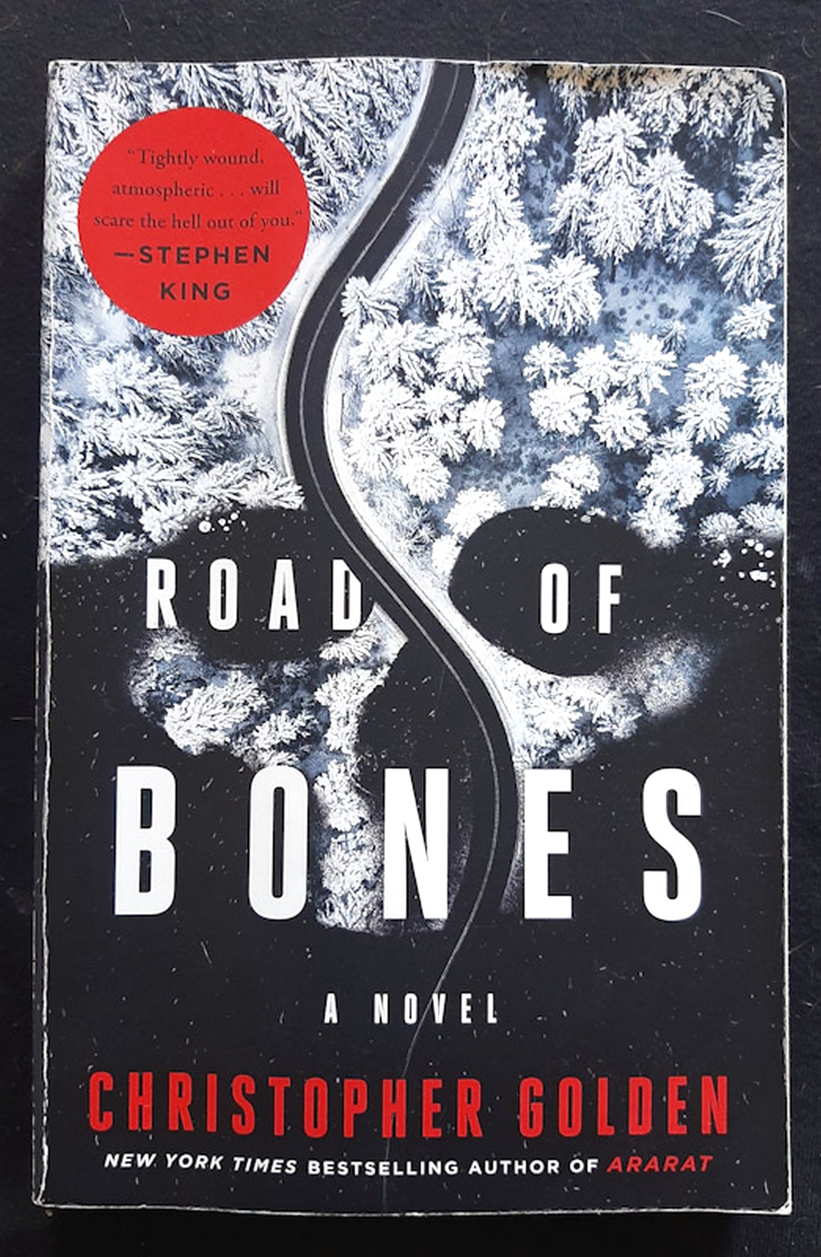 Front Cover Of Road of Bones (Christopher Golden)