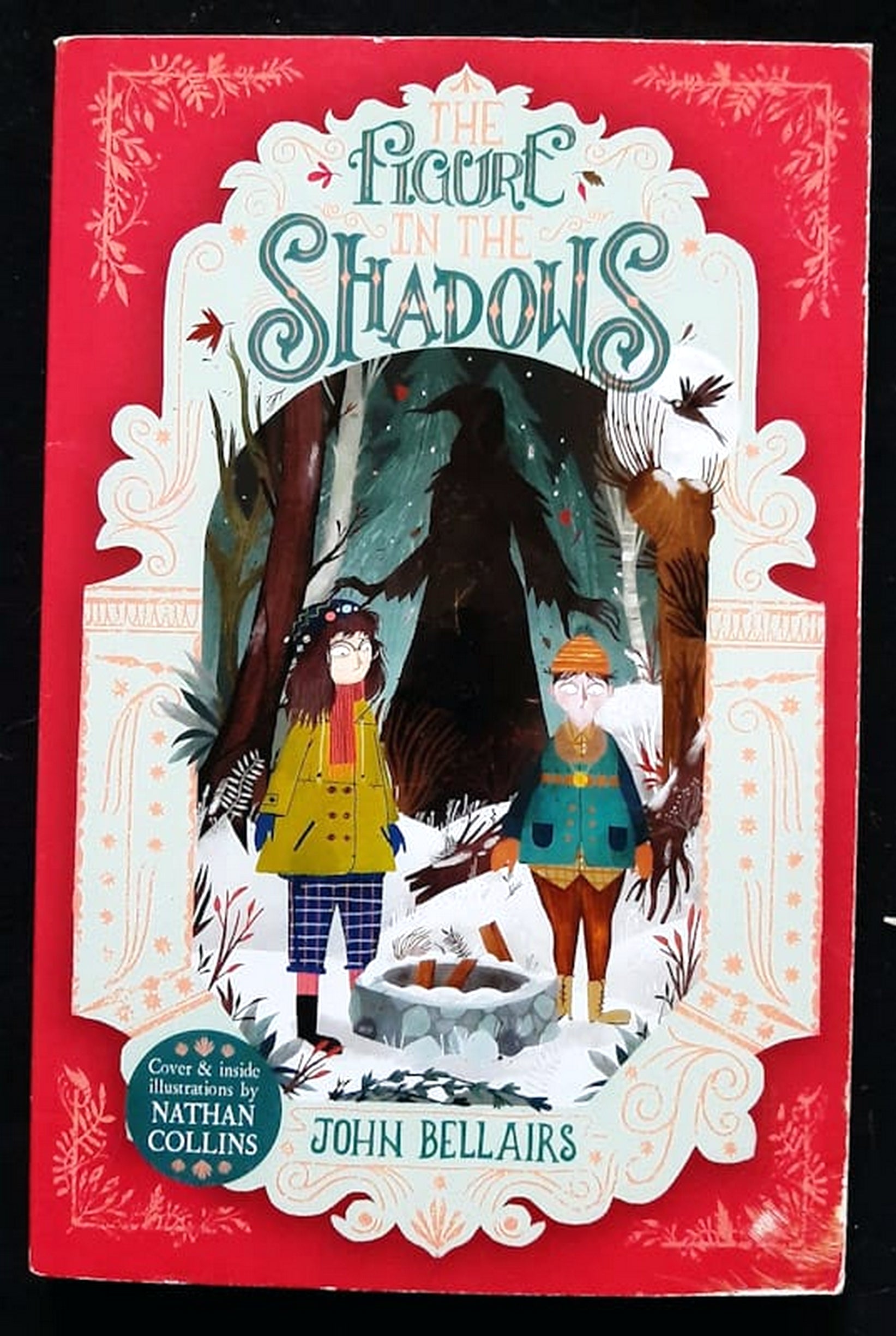 Front Cover Of The Figure in the Shadows (Lewis Barnavelt #2) (John Bellairs)