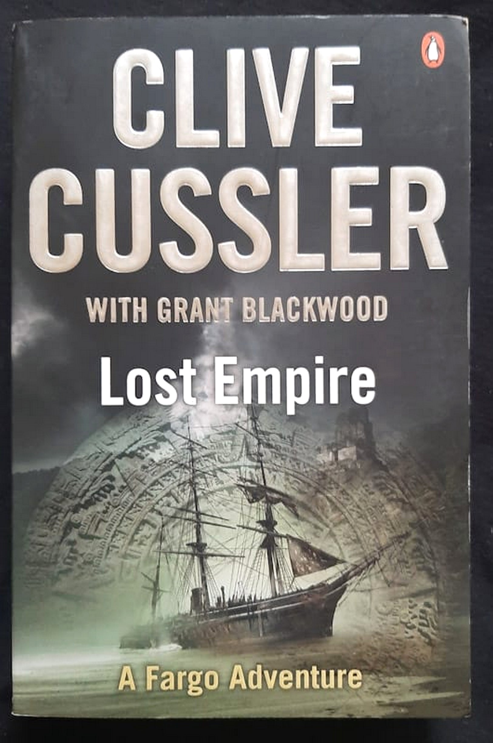 Front Cover Of Bestselling Book Lost Empire (Fargo Adventures #2) (Clive Cussler
)