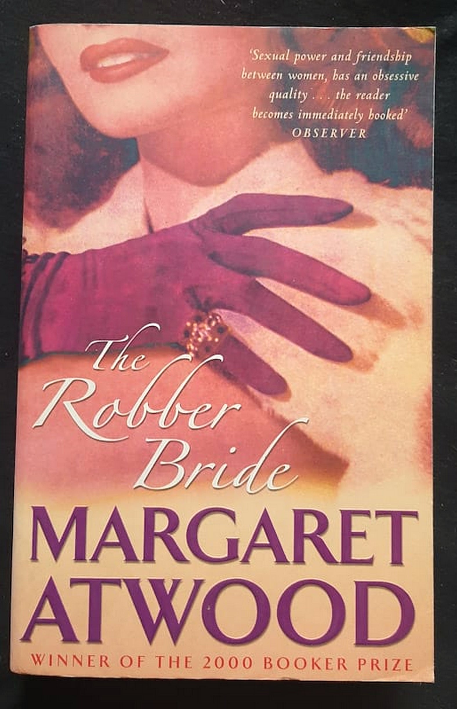 Front Cover Of Bestselling Book The Robber Bride (Margaret Atwood
)