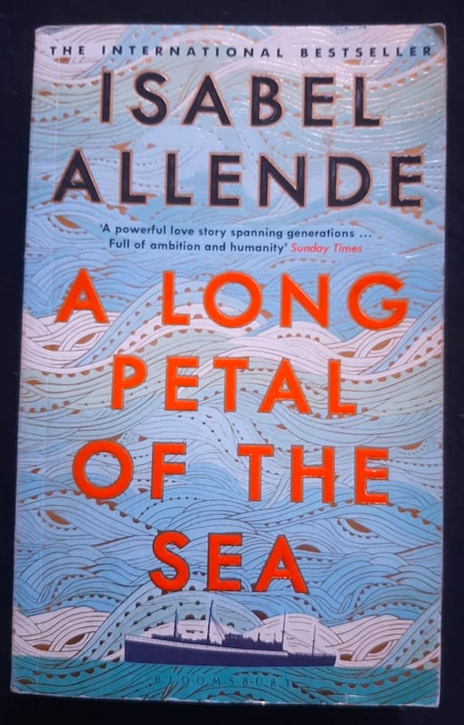 Front Cover Of Bestselling Book A Long Petal Of The Sea (Isabel Allende
)