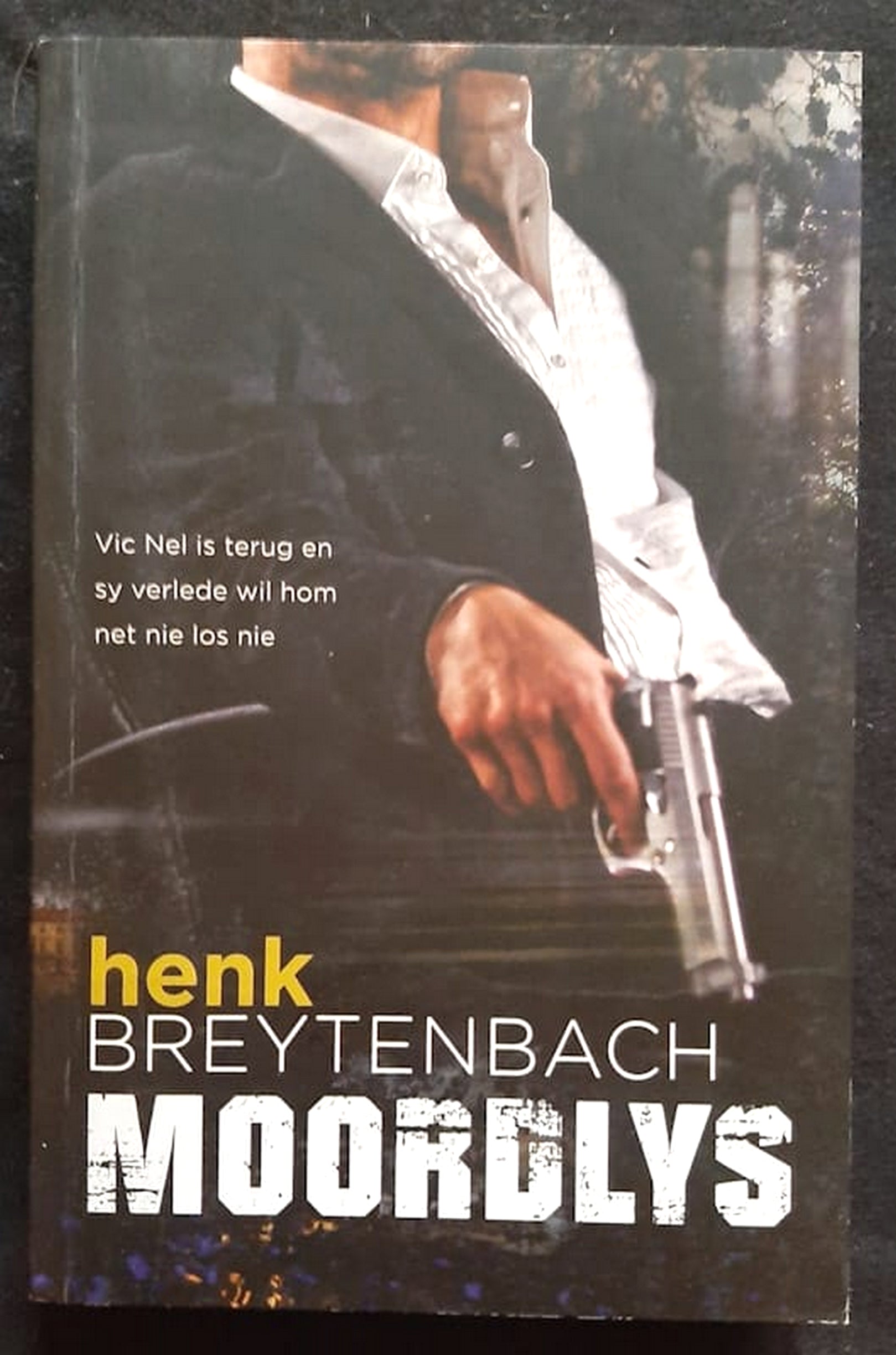 Front Cover Of Bestselling Book Moordlys (Henk Breytenbach
)