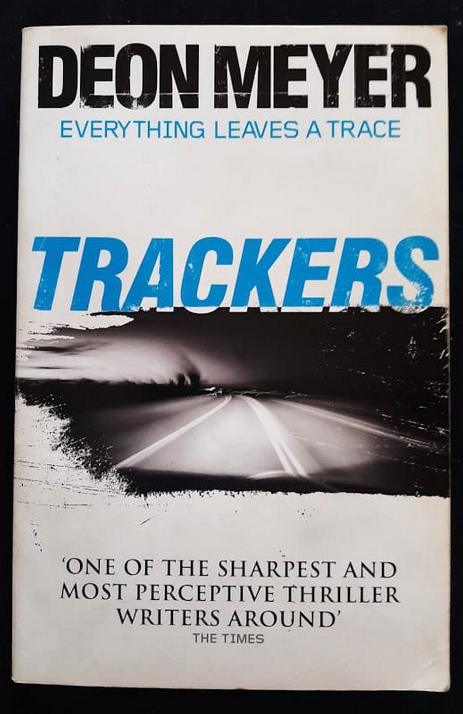 Front Cover Of Bestselling Book Trackers (Lemmer #2) (Deon Meyer
)