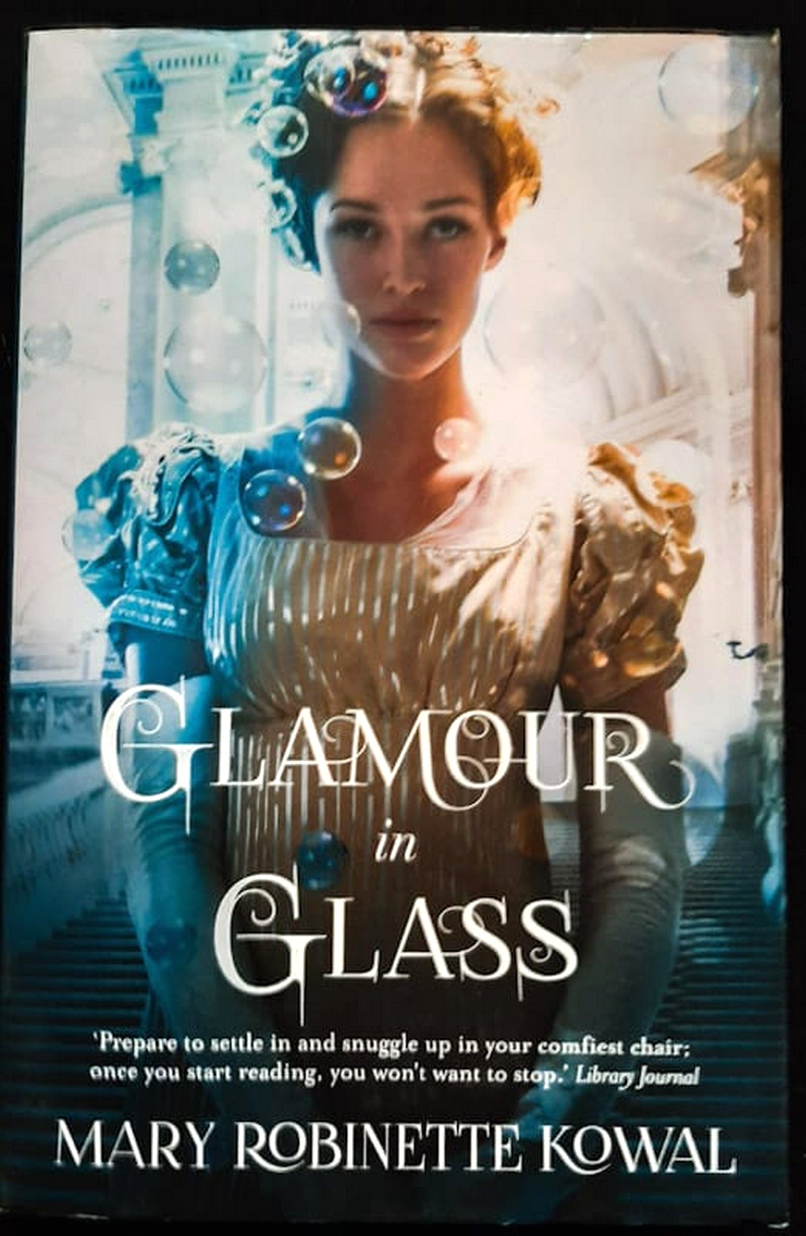 Front Cover Of Bestselling Book Glamour In Glass (Mary Robinette Kowal
)