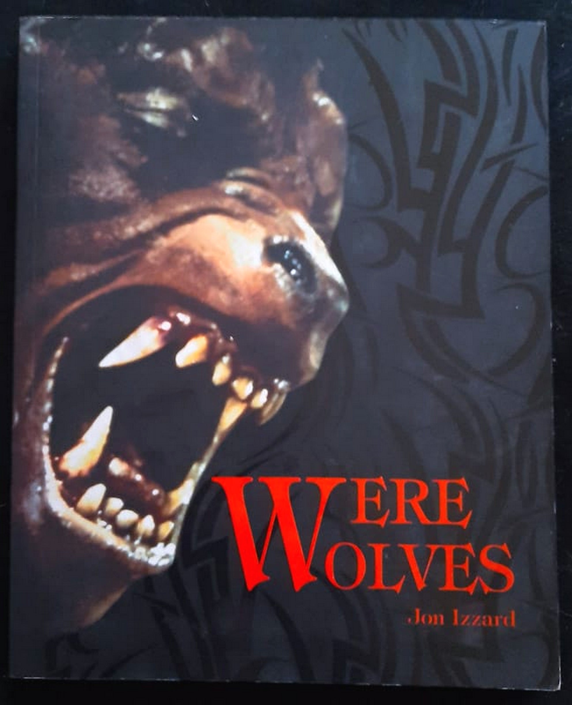 Front Cover Of Bestselling Book Werewolves (Jon Izzard
)