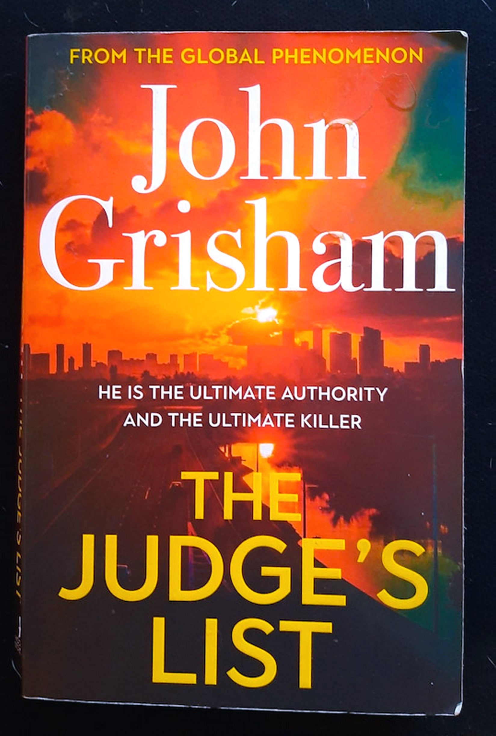 Front Cover Of Bestselling Book The Judge'S List (The Whistler #2) (John Grisham
)