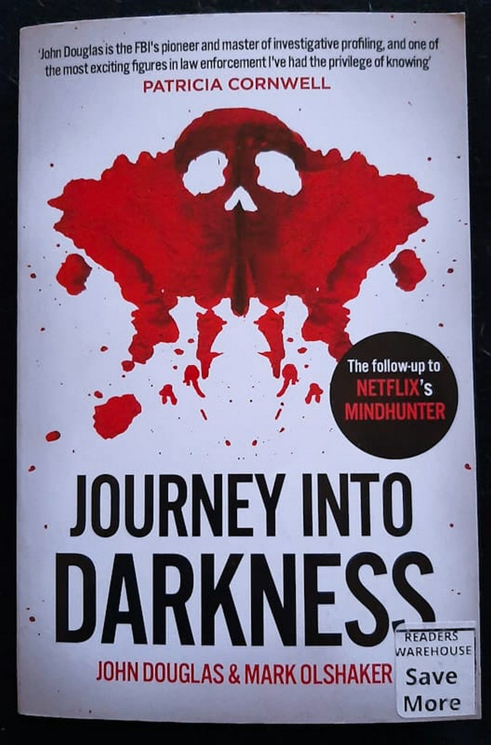 Front Cover Of Bestselling Book Journey Into Darkness (Mindhunter #2) (John Douglas And Mark Olshaker
)