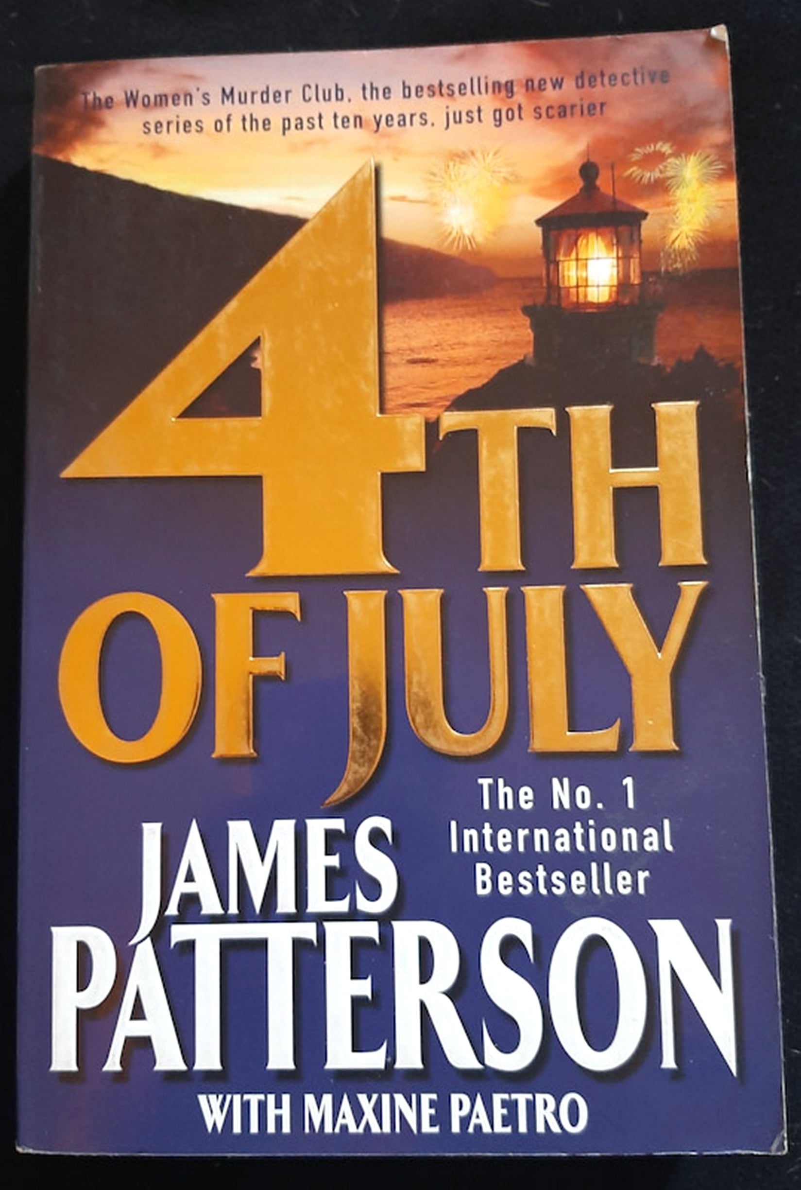 Front Cover Of Bestselling Book 4Th Of July (Women'S Murder Club #4) (James Patterson
)