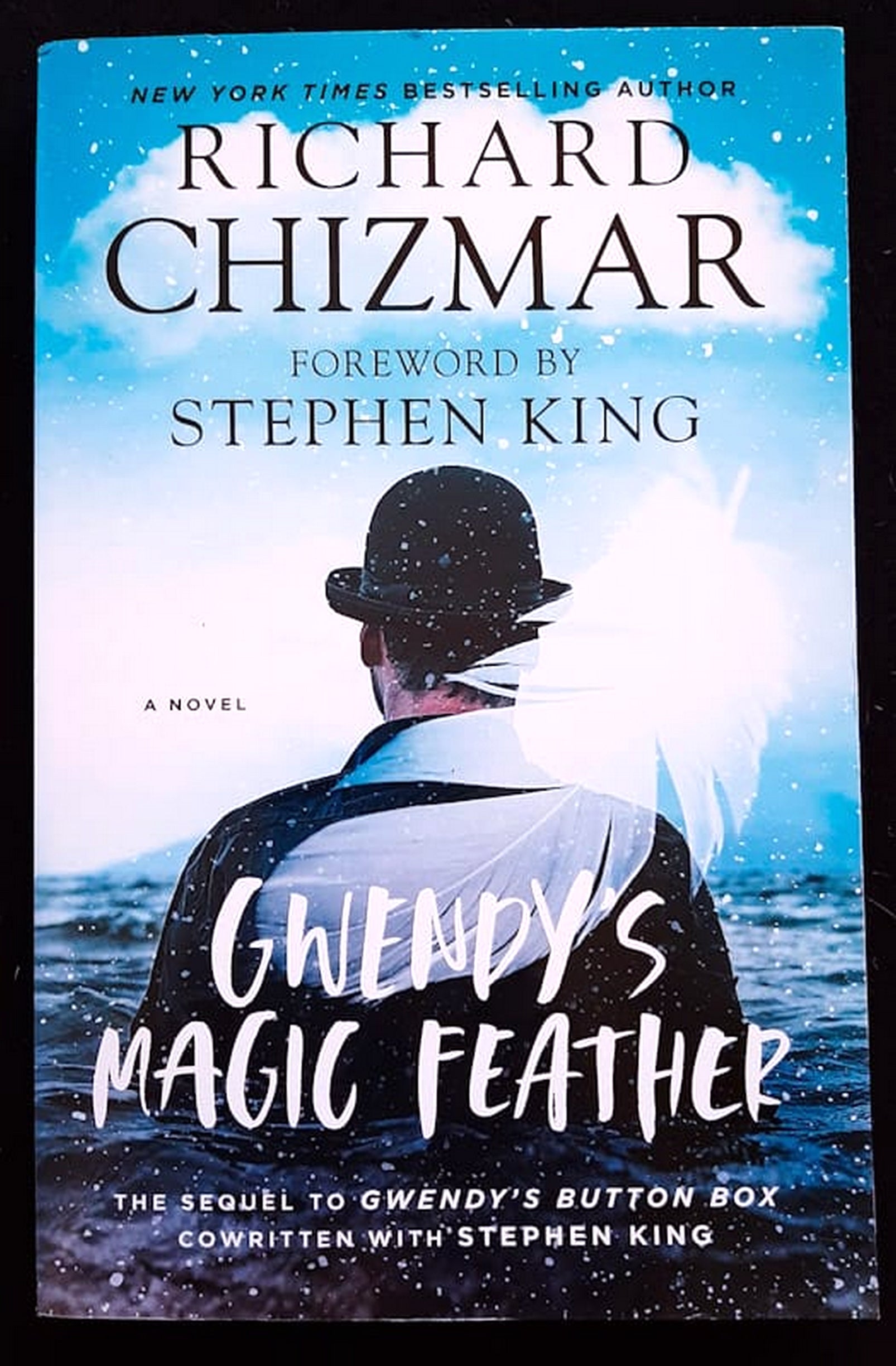Front Cover Of Bestselling Book Gwendy'S Magic Feather (The Button Box #2) (Richard Chizmar, Stephen King
)