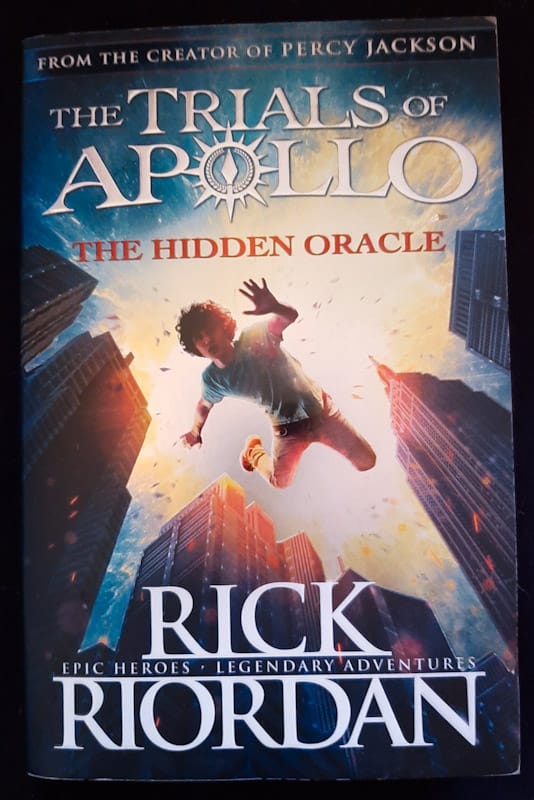 Front of cover of The Hidden Oracle (The Trials Of Apollo #1) (Rick Riordan)
