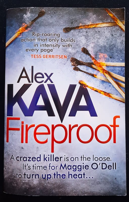 Front of cover of Fireproof (Maggie O'Dell #10) (Alex Kava)