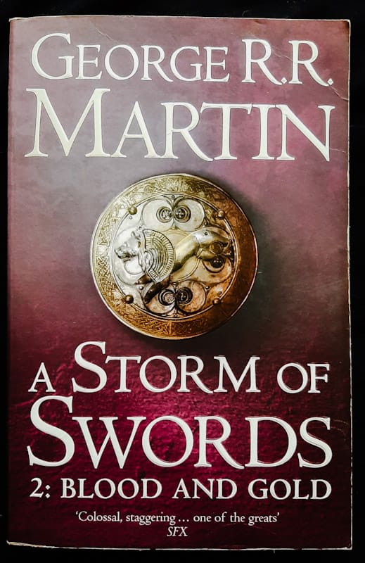 Front of cover of A Storm Of Swords: Blood And Gold (A Song Of Ice And Fire #3, Part 2) (George R. R. Martin)