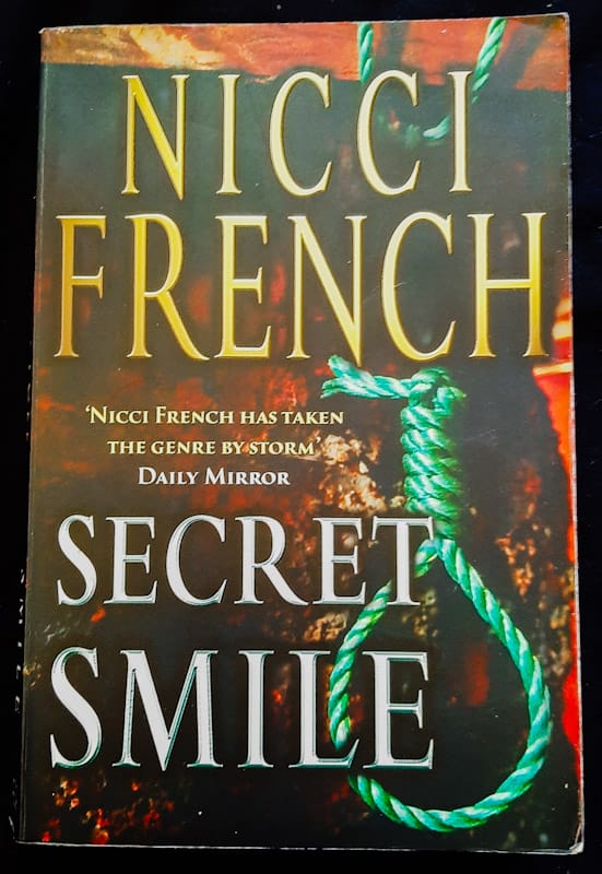 Front of cover of Secret Smile (Nicci French)
