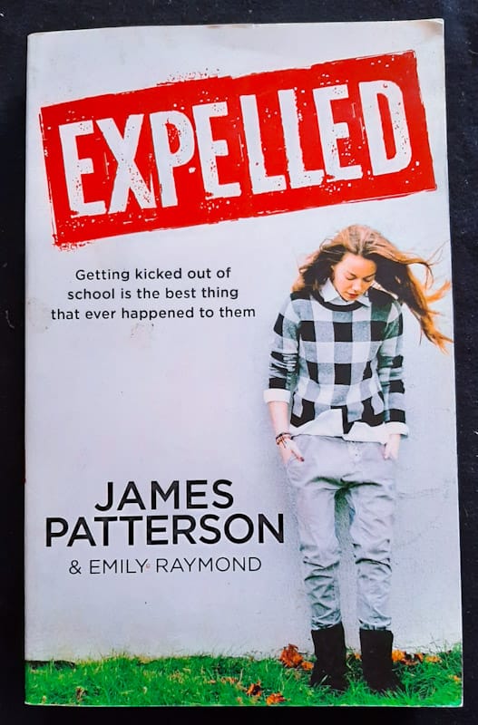 Front of cover of Expelled (James Patterson)