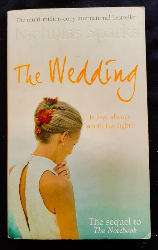 Front of cover of The Wedding (The Notebook #2) (Nicholas Sparks)