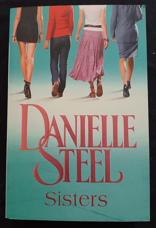 Front of cover of Sisters (Danielle Steel)