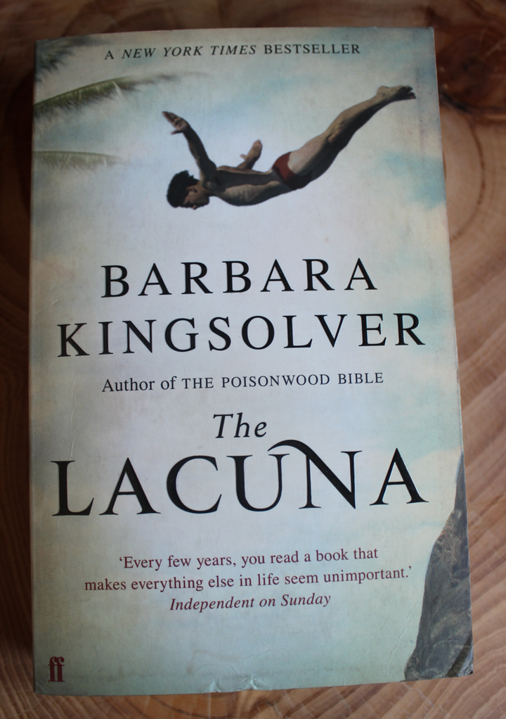 Front Cover Of The Lacuna  (Barbara Kingsolver)