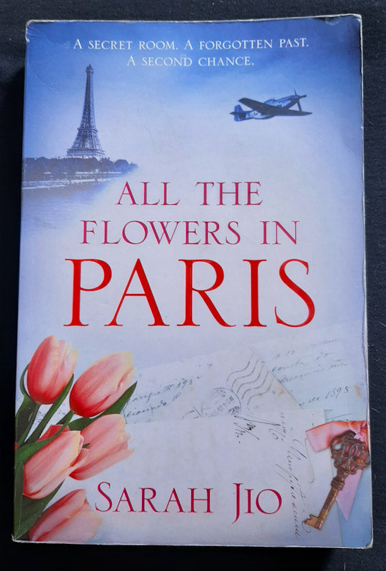 Front Cover Of All The Flowers In Paris (Sarah Jio
)