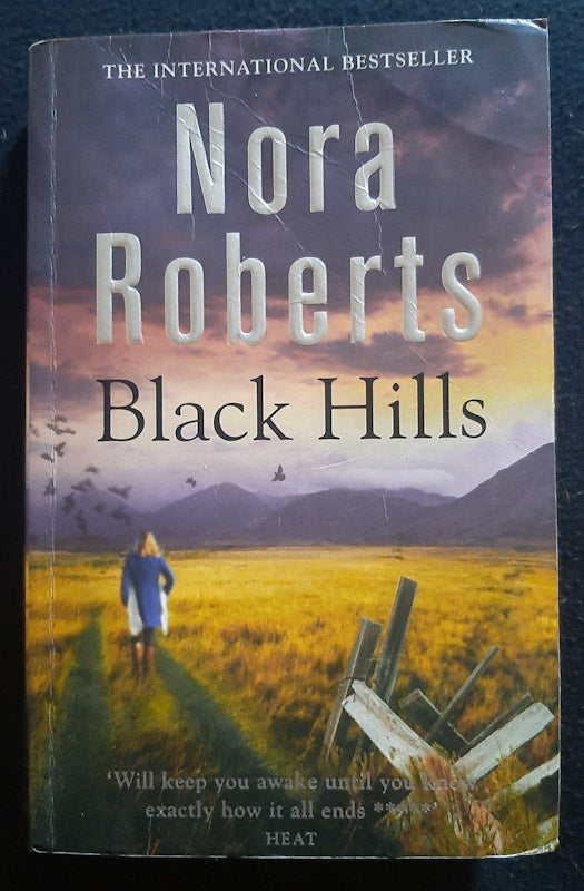 Front Cover Of Black Hills (Nora Roberts
)