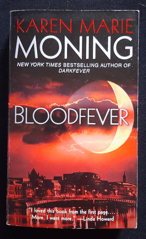 Front Cover Of Bloodfever (Fever #2) (Karen Marie Moning
)