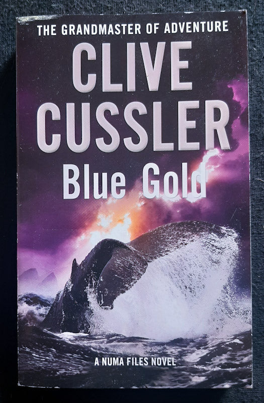 Front Cover Of Blue Gold (NUMA Files #2)