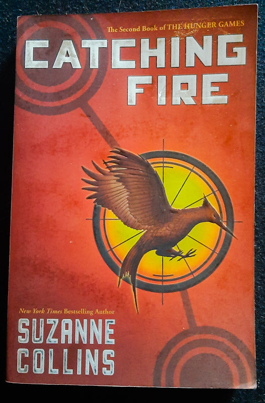 Front Cover Of Catching Fire (The Hunger Games #2) (Suzanne Collins
)